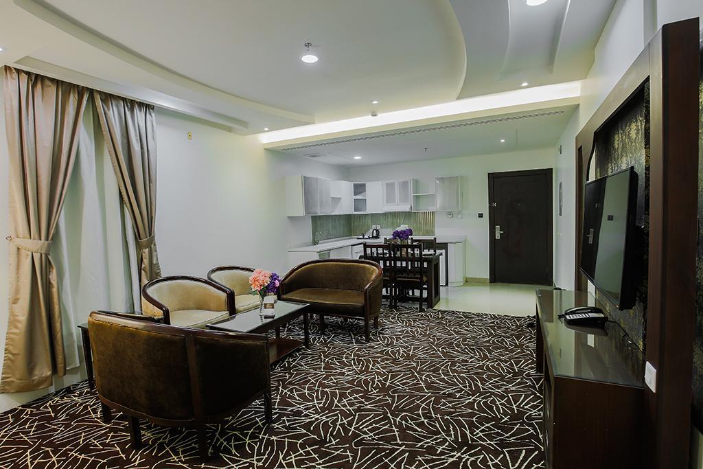 Rest Night Serviced Apartments- Alhamra Рияд Стая снимка Suite
