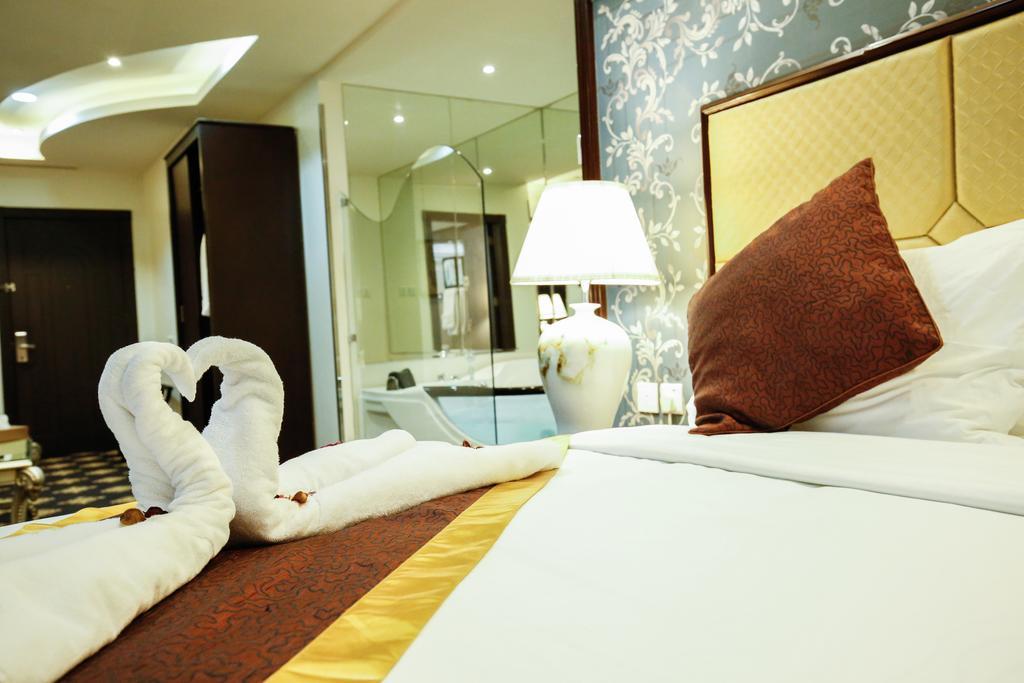 Rest Night Serviced Apartments- Alhamra Рияд Екстериор снимка Deluxe Room