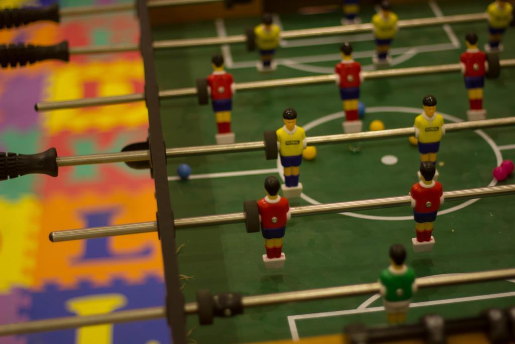 Rest Night Serviced Apartments- Alhamra Рияд Екстериор снимка Table football